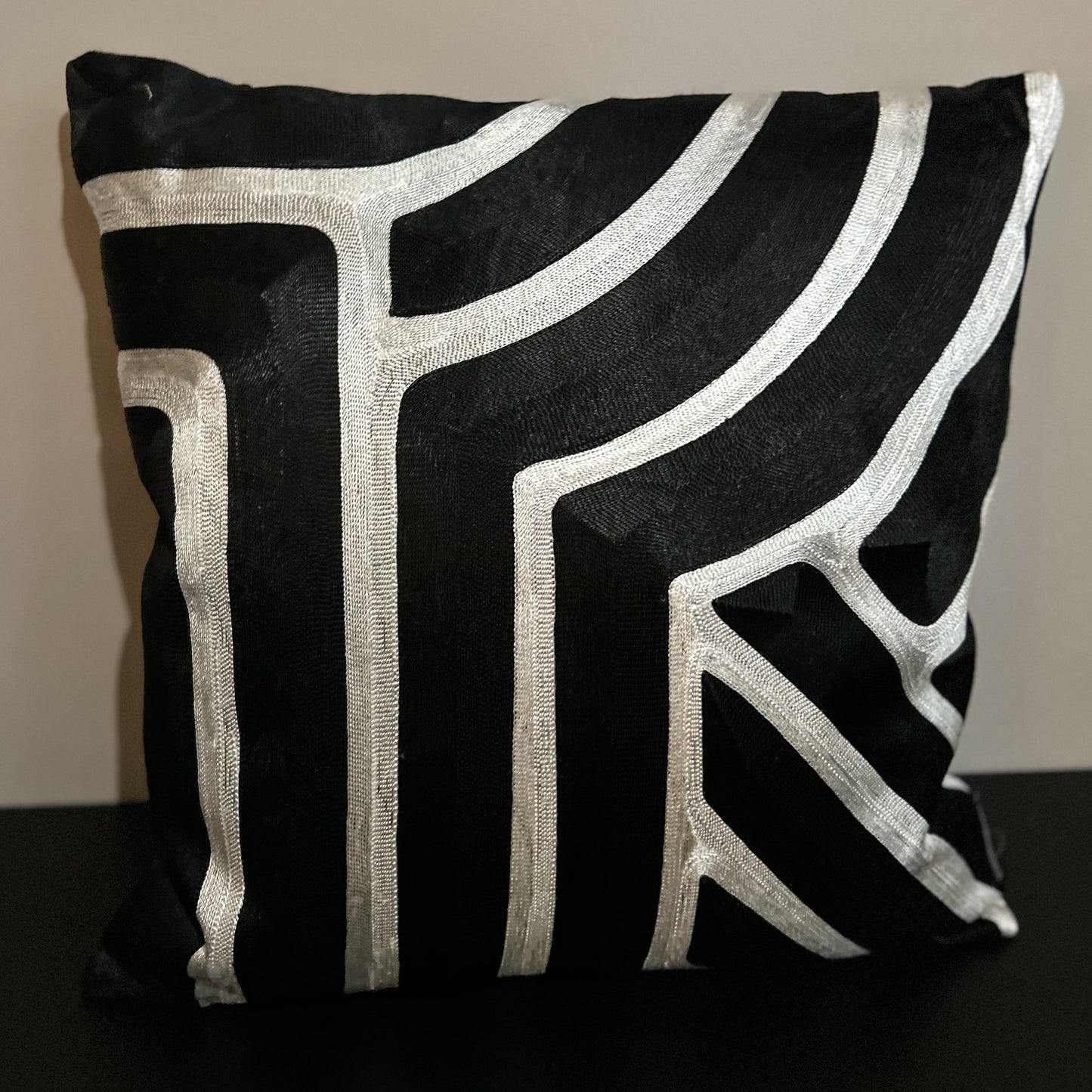 Luxe Sierkussen Graphic Design 104